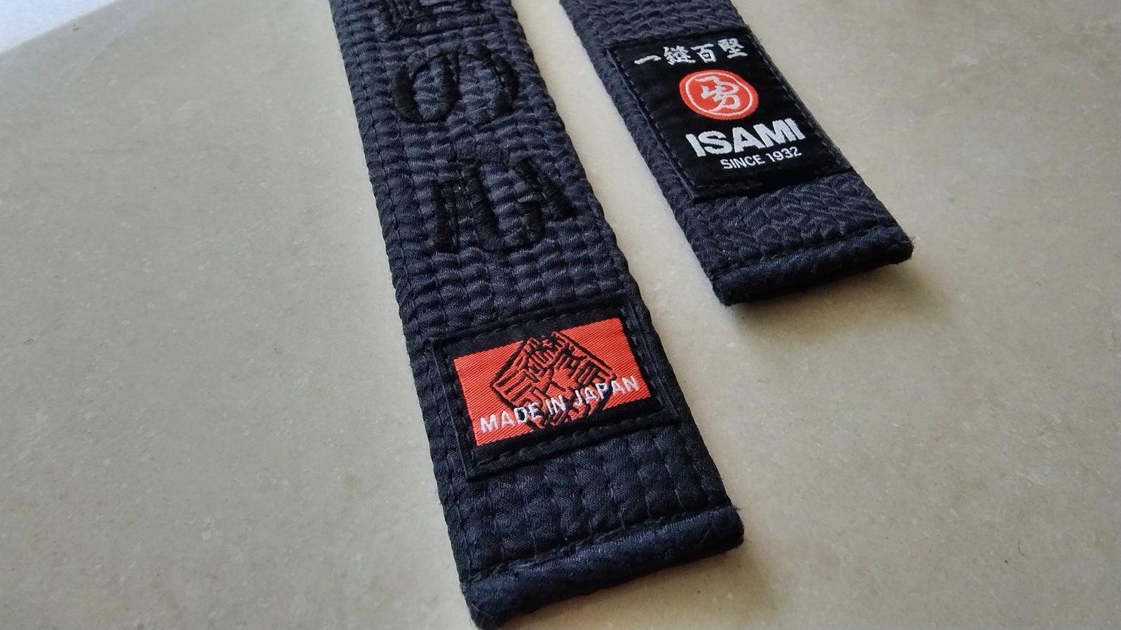 Discover the Isami F-910 BJJ Black Belt