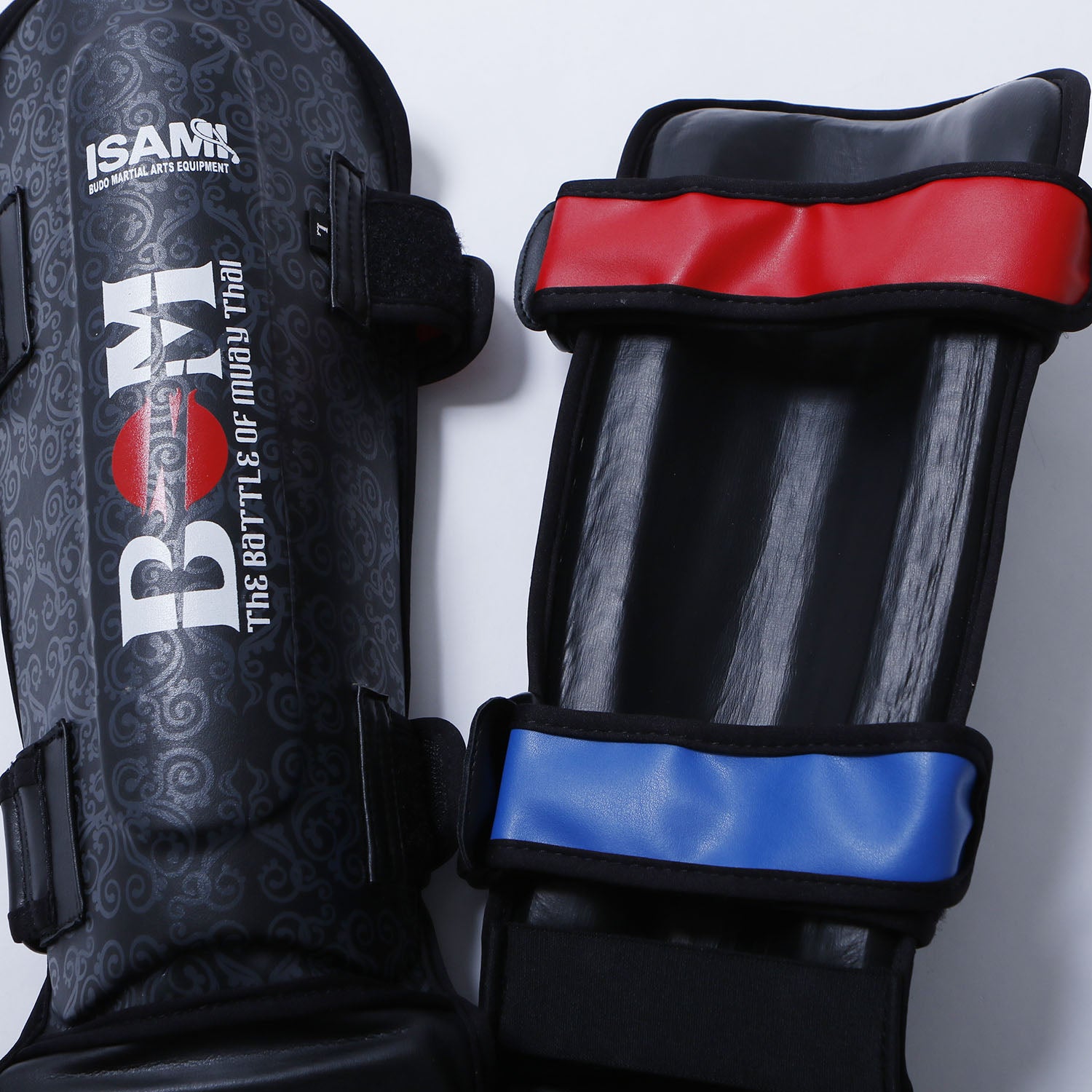 BOM Muay Thai Shin Guards detail view