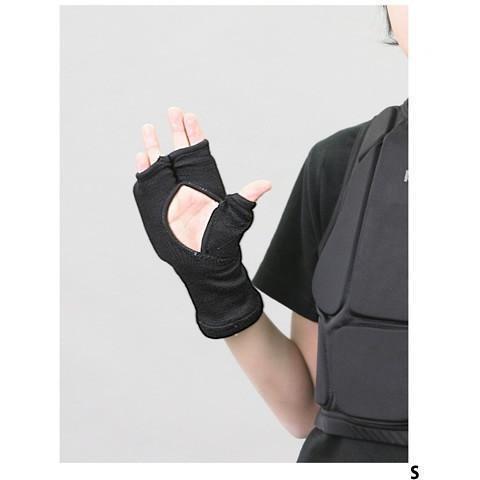 Karate Knuckle Guard-Isami-ChokeSports