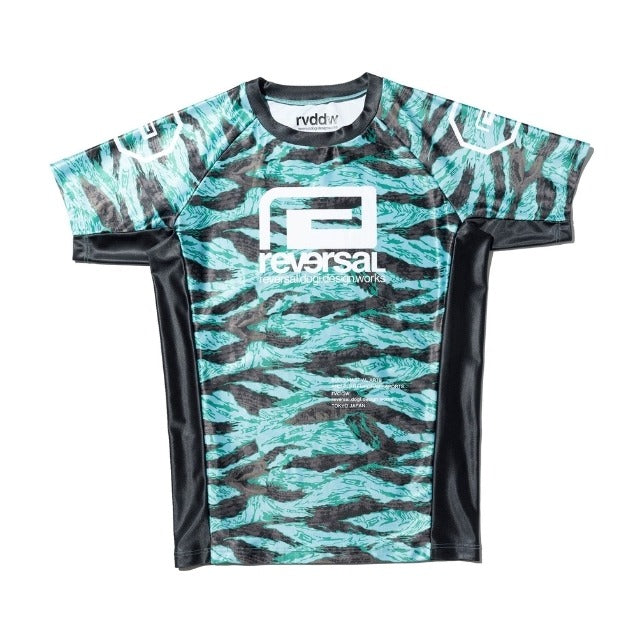 Pouncer Camo Rash Guard-Reversal RVDDW-ChokeSports