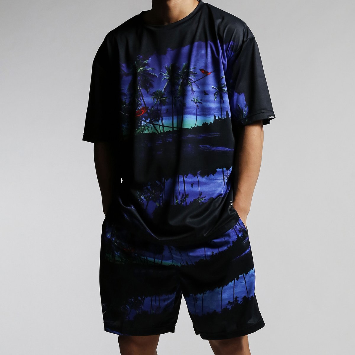 Resort Oversized Dry T-Shirt-Reversal RVDDW-ChokeSports