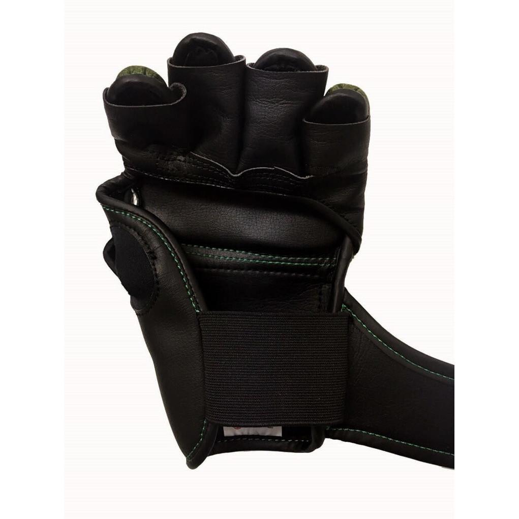 Rizin MMA Gloves-Isami-ChokeSports