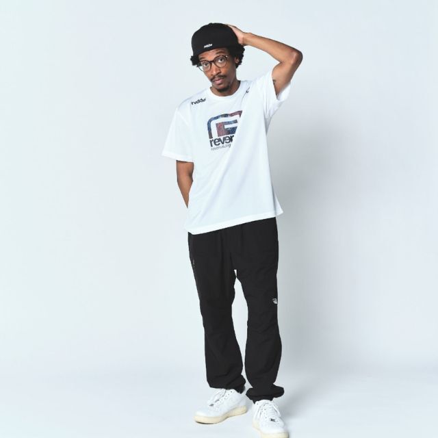 Reversal RVDDW Pilgrimage Big Mark Dry Tee – White – model shot