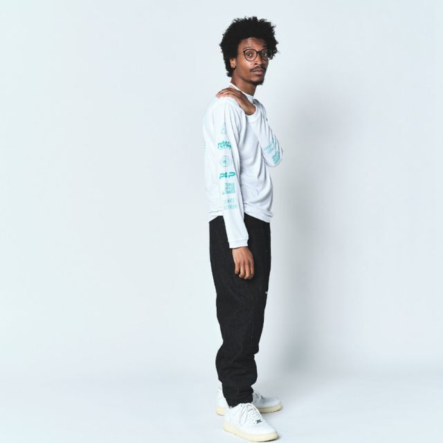 Reversal RVDDW Racing Dry Long Sleeve T-Shirt – White – model shot