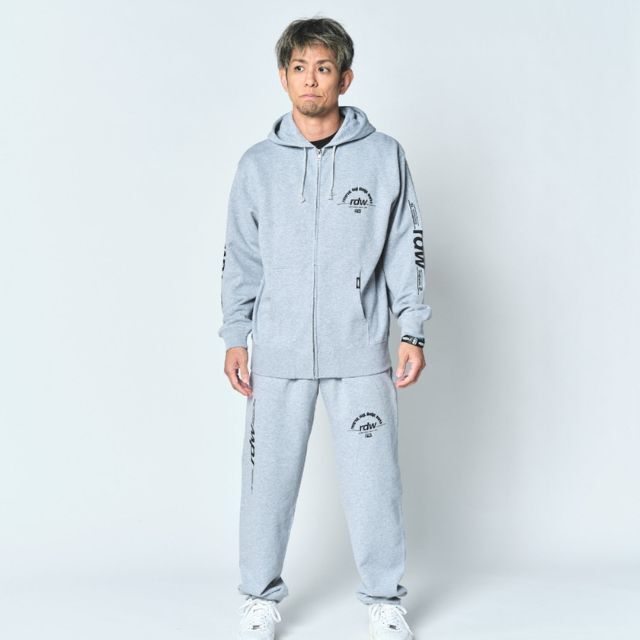 Reversal RVDDW RDW Heavyweight Zip Hoodie – Gray – model shot