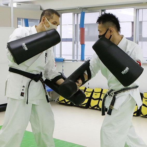 Karate Sleeve Mitt-Isami-ChokeSports