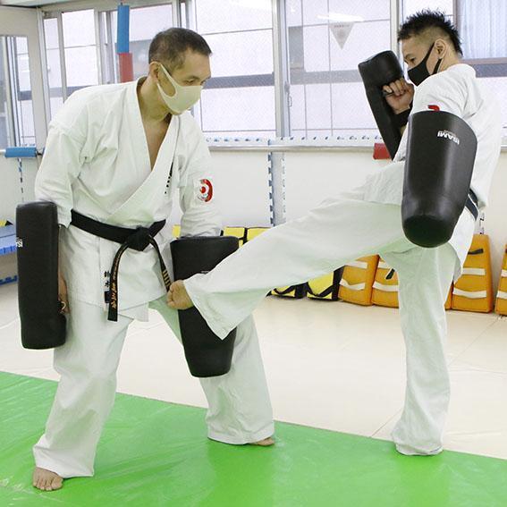 Karate Sleeve Mitt-Isami-ChokeSports