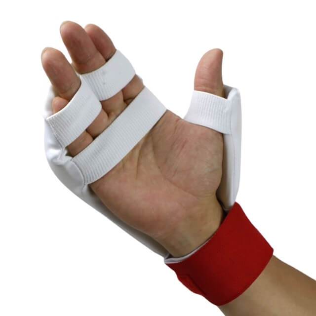 Reversible Karate Hand Guard-Isami-ChokeSports
