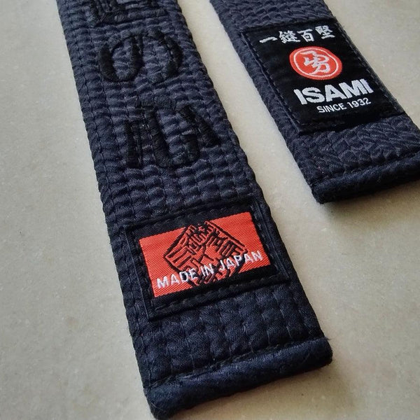 Isami Stretch Fight Shorts - Comfortable & Stylish MMA Gear