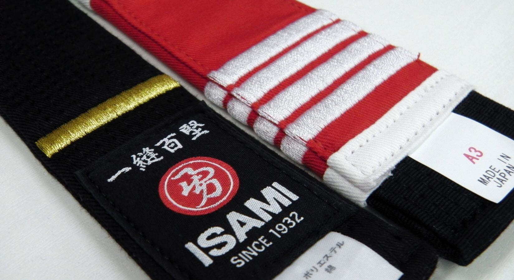 Embroidered dan stripes on Isami belts