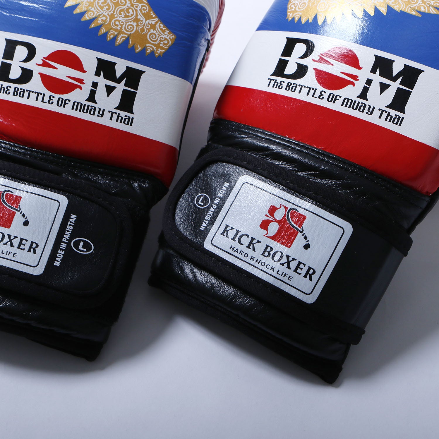 BOM Muay Thai Bag Gloves Battle of Muay Thai graphic detail