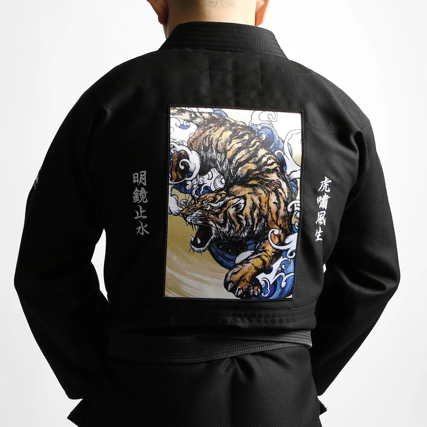 Isami Japan BJJ Gi-Isami-ChokeSports