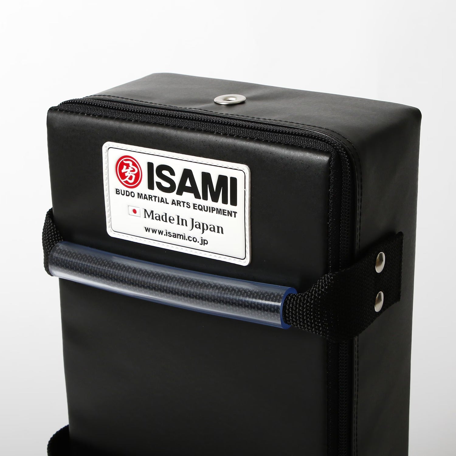 Isami Classic Kick Mitt-Isami-ChokeSports