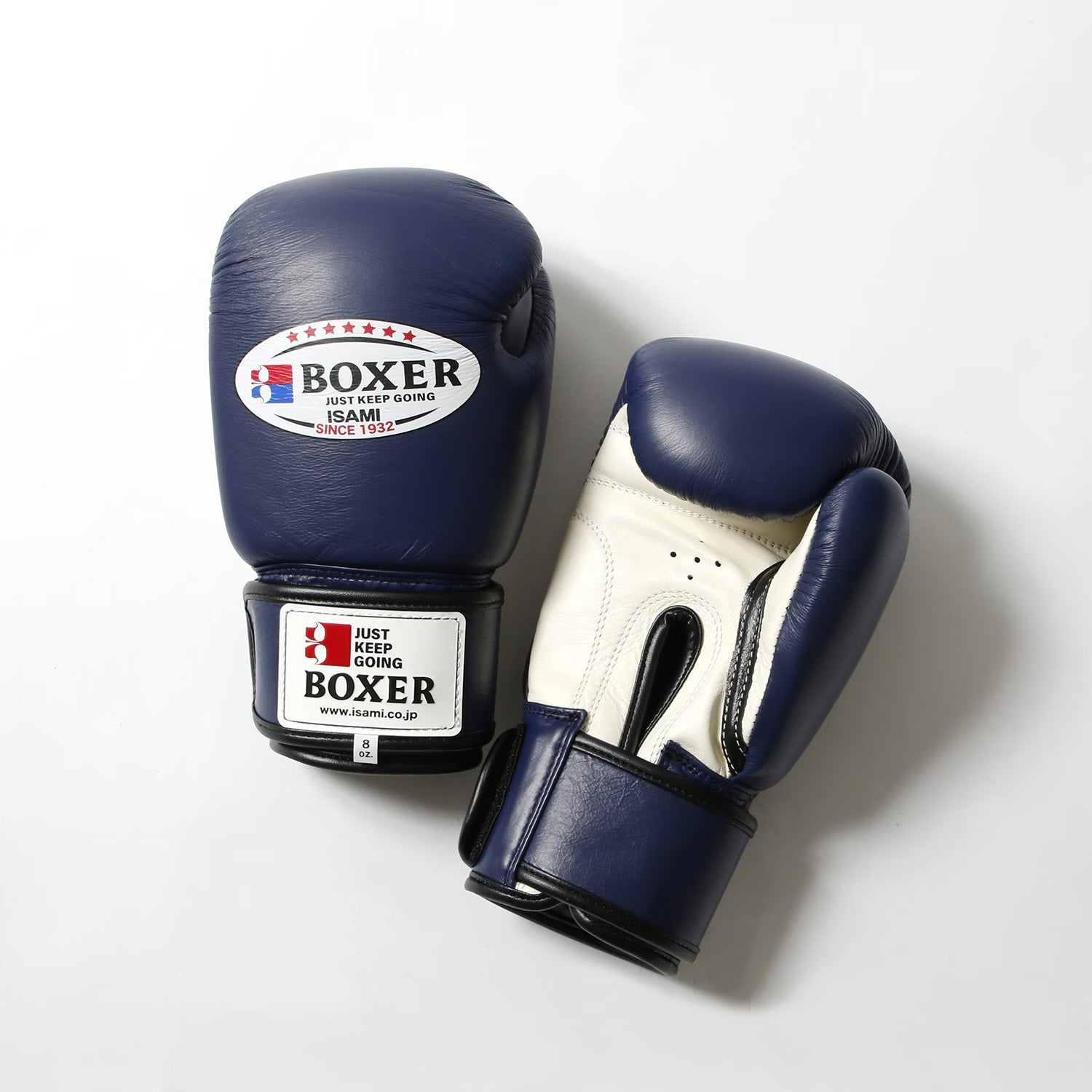 Thai Boxing Gloves-Boxer-ChokeSports
