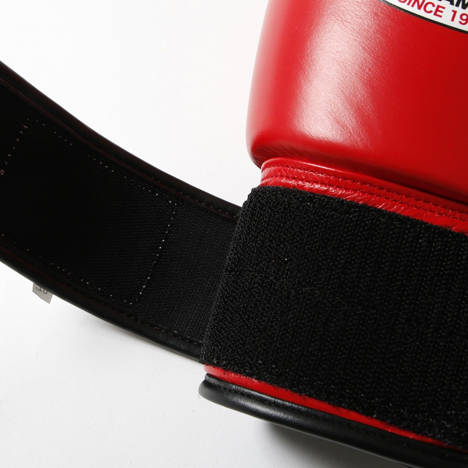 Thai Boxing Gloves-Boxer-ChokeSports
