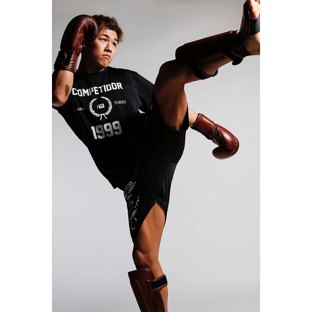 Vintage Kickboxing Shin Guards from Reversal Japan