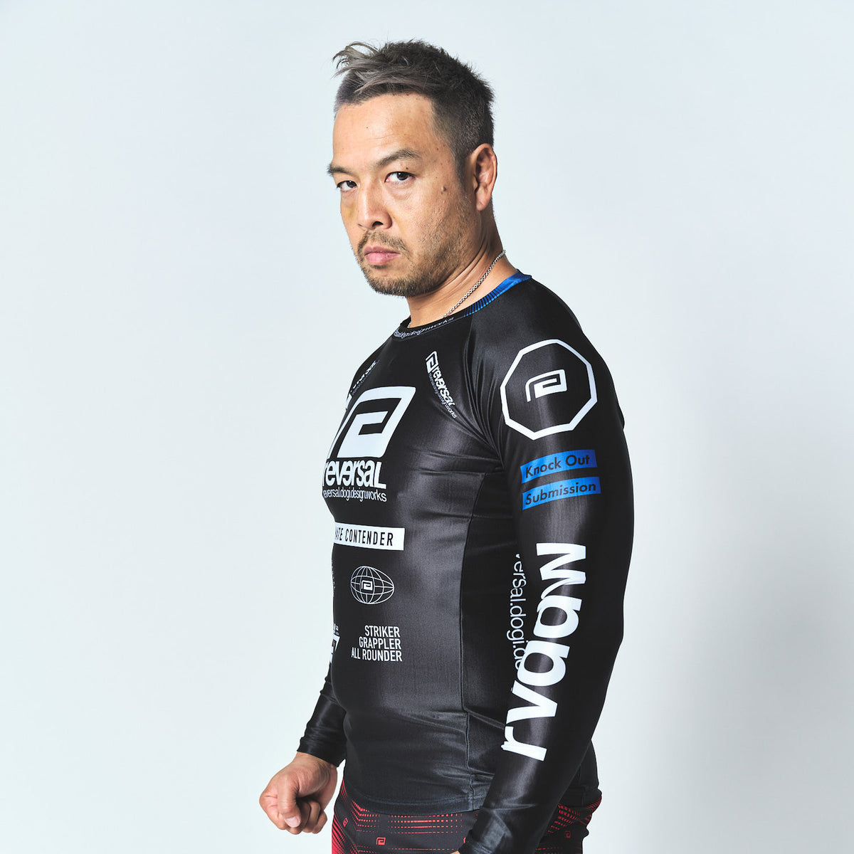Reversal RVDDW Racing Rash Guard – Black – model shot