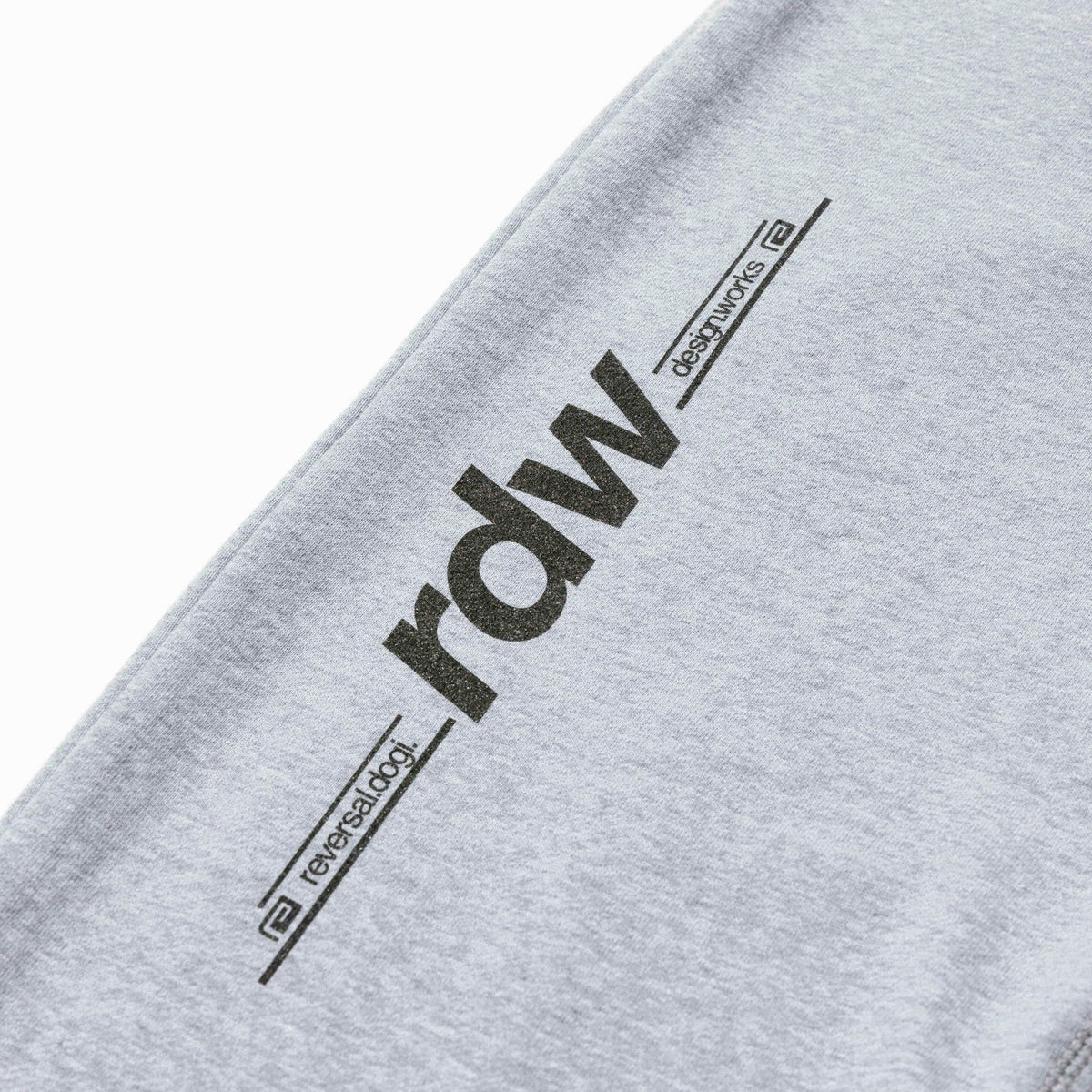 Reversal RVDDW RDW Logo Sweatpants – Gray – detail shot