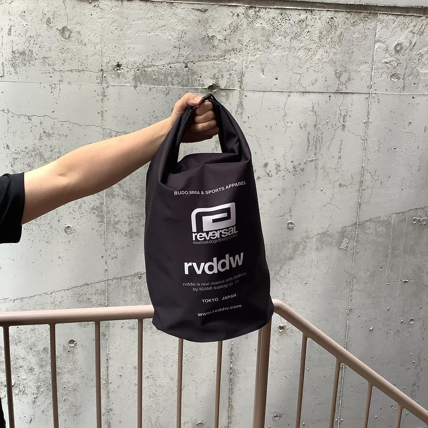 格闘技/プロレス reversal wet bag Reversal Dry Bag Black – Lightweight Waterproof Gym Gear from Japan