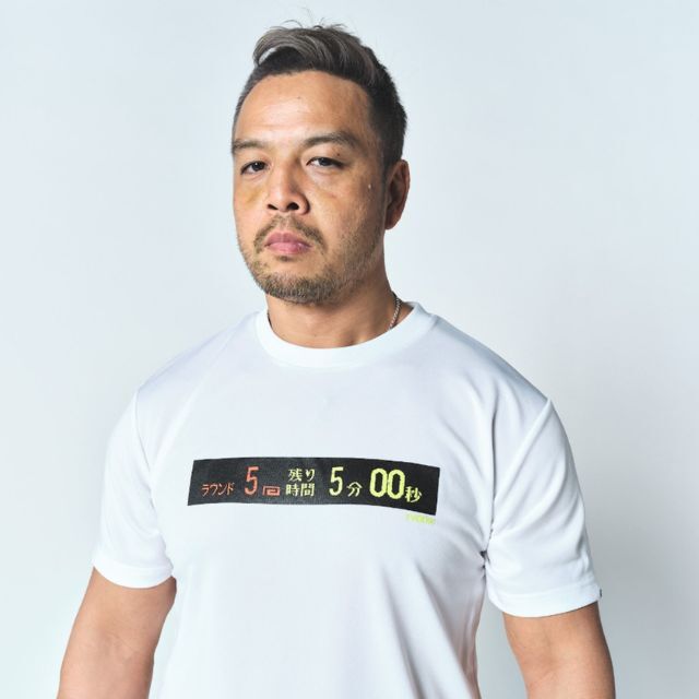 Reversal RVDDW Timer Box Dry T-Shirt – White – model shot