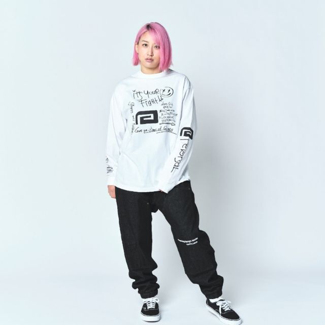 Reversal RVDDW Make A Note Long T-Shirt – White – model shot