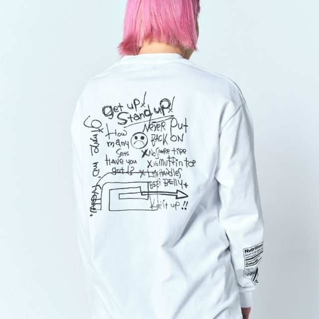 Reversal RVDDW Make A Note Long T-Shirt – White – model shot