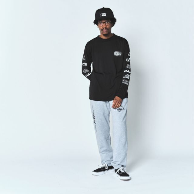 Reversal RVDDW Racing Dry Long Sleeve T-Shirt – Black – model shot