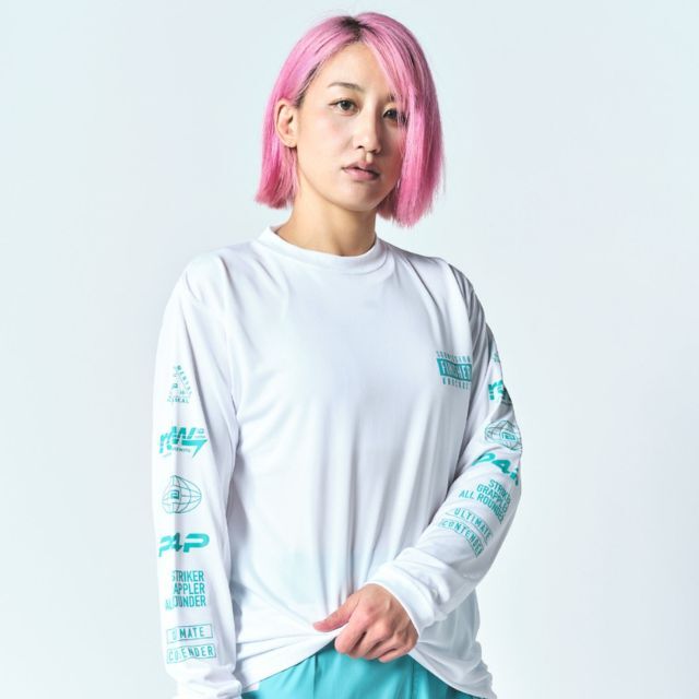 Reversal RVDDW Racing Dry Long Sleeve T-Shirt – White – model shot