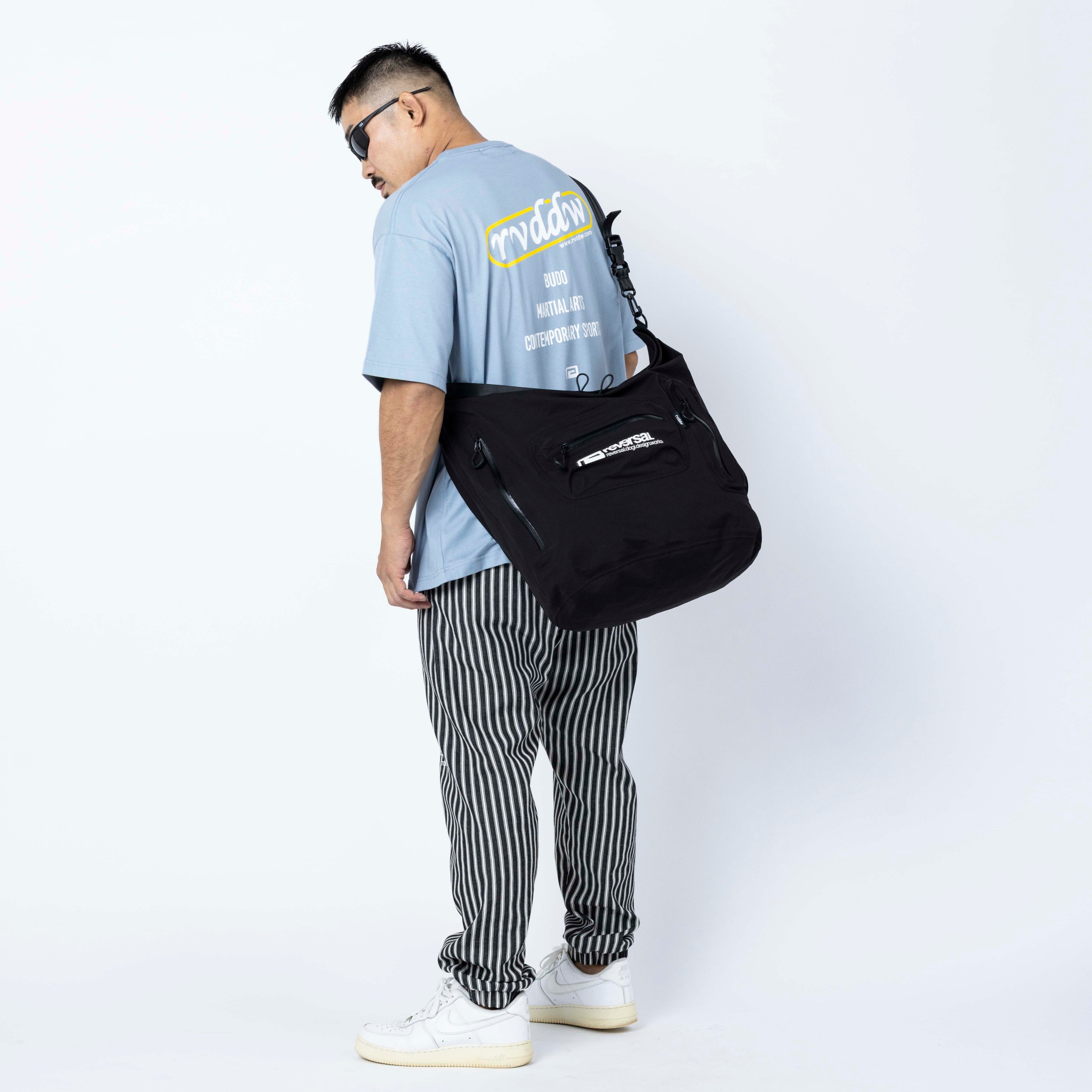 version of you ナイロンバッグ Reversal Waterproof Shoulder Bag 2026 Limited Edition