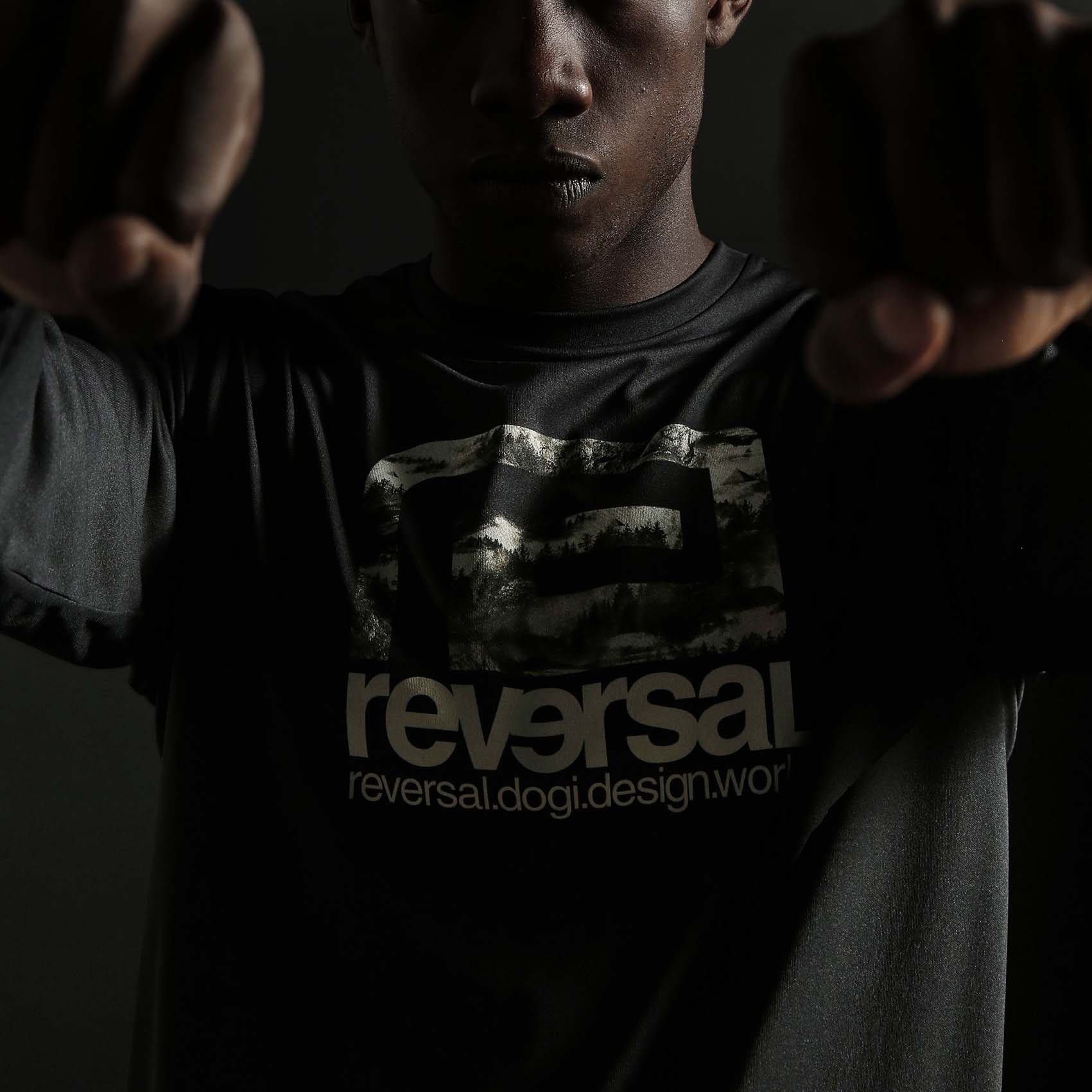Control Big Mark Dry T-Shirt-Reversal RVDDW-ChokeSports