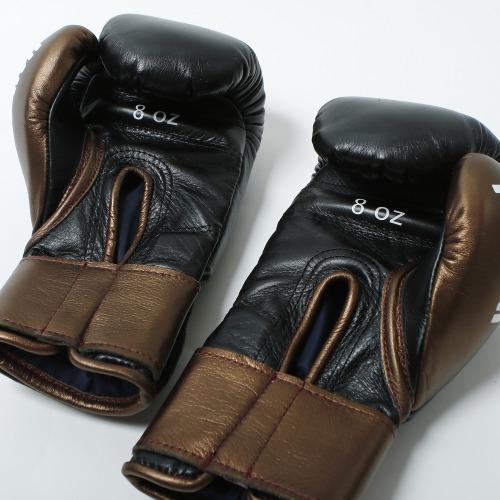 KNOCK OUT Kickboxing Gloves-Boxer-ChokeSports